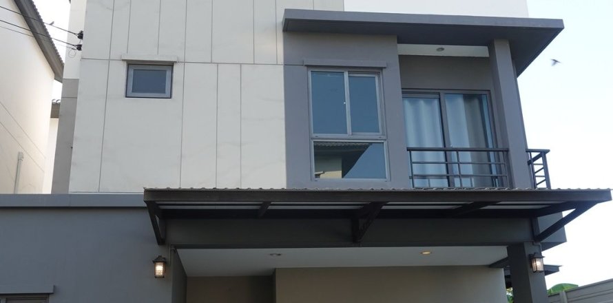 Дом в Правете, Бангкок, Таиланд с 4 спальнями  № 153328