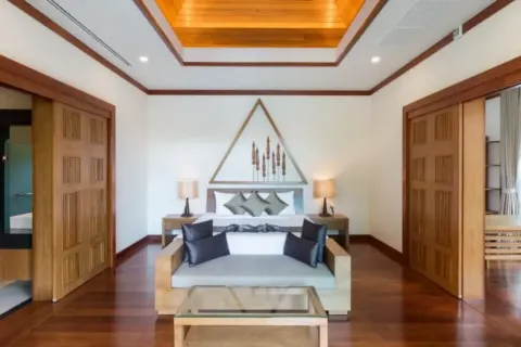 Villa in Phuket, Thailand 3 bedrooms № 175543 - photo 7