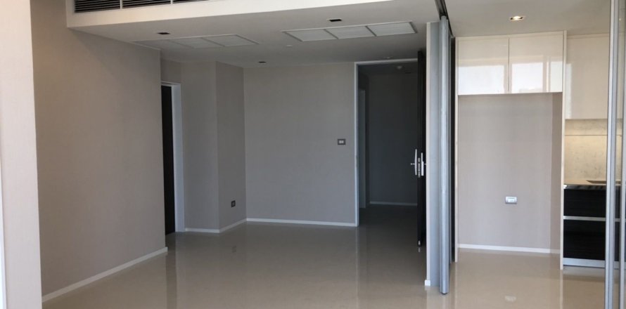 Condo à Sathon, Bangkok, Thaïlande, 2 chambres  № 167973