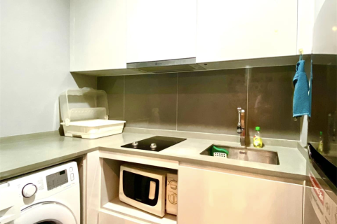 Condo in Bangkok, Thailand, 1 bedroom № 185691 - photo 8