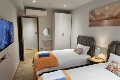 Condo in Phuket, Thailand, 2 bedrooms  № 164049 - photo 5