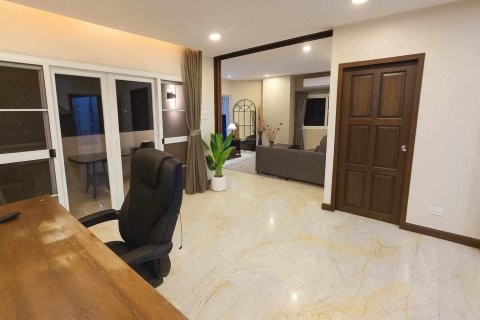 Condo à Chiang Mai, Thaïlande, 2 chambres  № 164050 - photo 3