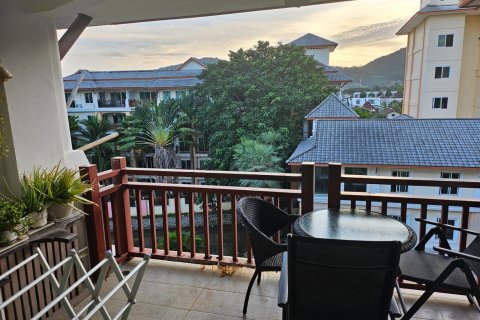 Apartment in Phuket, Thailand 2 bedrooms № 141907 - photo 12