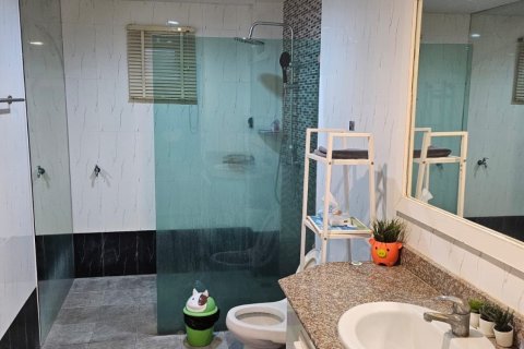 Apartment in Phuket, Thailand 2 bedrooms № 141907 - photo 21