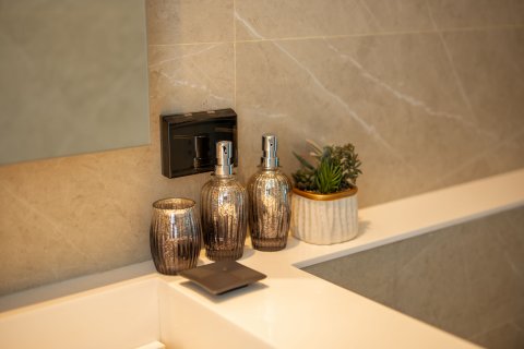 Villa in Phuket, Thailand 5 bedrooms № 141905 - photo 14