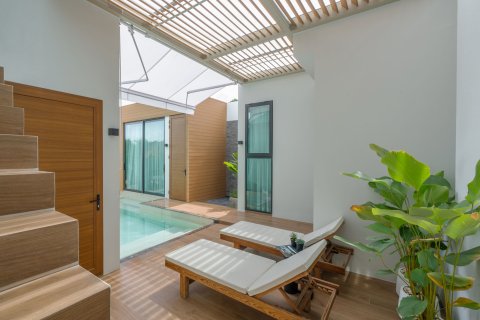 Villa in Phuket, Thailand 5 bedrooms № 141905 - photo 2