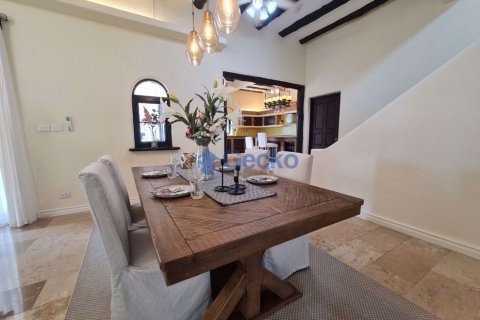 House in Pattaya, Thailand 4 bedrooms № 196970 - photo 8