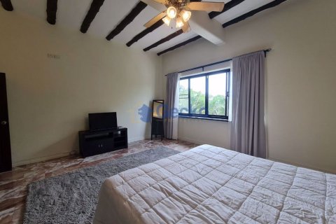 House in Pattaya, Thailand 4 bedrooms № 196970 - photo 26