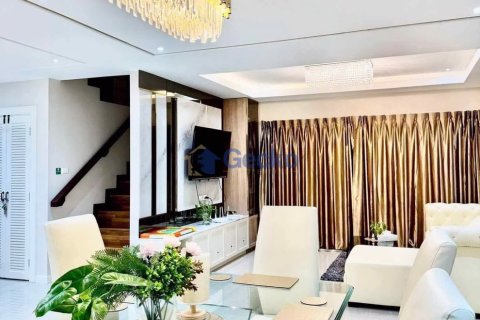 บ้านในพัทยา, ประเทศไทย 4 ห้องนอน № 196368 - รูปถ่าย 9