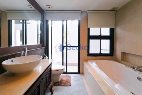 บ้านในพัทยา, ประเทศไทย 4 ห้องนอน № 196371 - รูปถ่าย 16