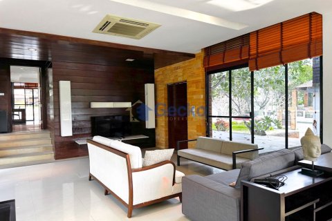 บ้านในพัทยา, ประเทศไทย 4 ห้องนอน № 196371 - รูปถ่าย 8