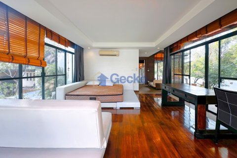 บ้านในพัทยา, ประเทศไทย 4 ห้องนอน № 196371 - รูปถ่าย 14