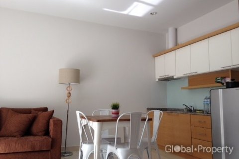 Condo in Pattaya, Thailand, 1 bedroom  № 119424 - photo 2