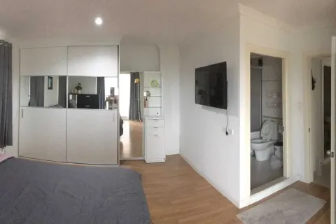 Кондоминиум с 2 спальнями в Хуай Кванге, Бангкок, Таиланд № 148621 - фото 3