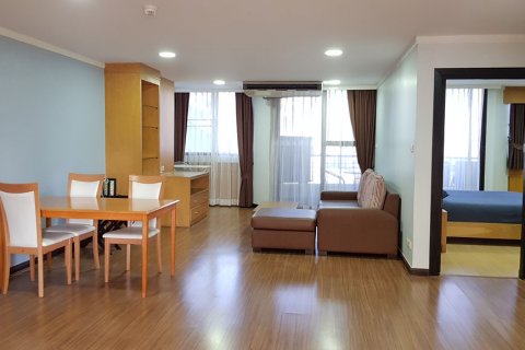 Condo in Bangkok, Thailand, 2 bedrooms  № 143889 - photo 3