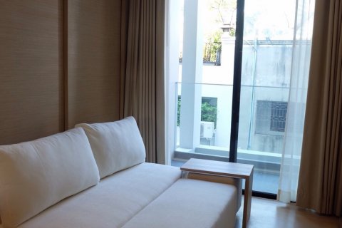 Кондоминиум с 1 спальней в Пхракханонге, Бангкок, Таиланд № 143887 - фото 1