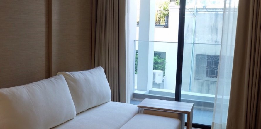 Кондоминиум с 1 спальней в Пхракханонге, Бангкок, Таиланд № 143887