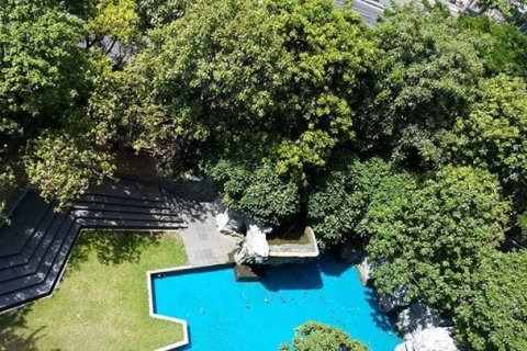 Condo in Bangkok, Thailand, 2 bedrooms  № 143886 - photo 9