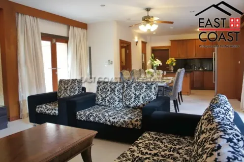 Haus in Pattaya, Thailand 5 Schlafzimmer № 213838 - Foto 3