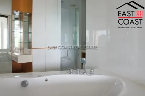 Estudio en el condominio en Pattaya, Tailandia № 213847 - foto 15