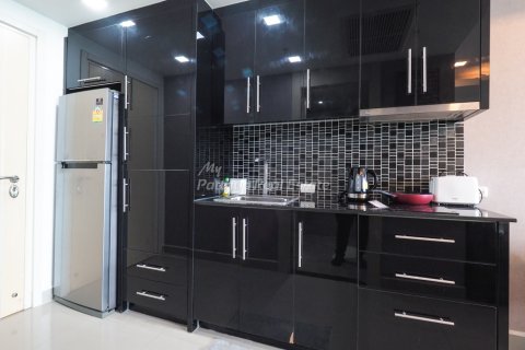 Студия в кондо в Банг Ламунге, Таиланд № 205212 - фото 2