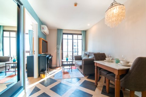 Condo in Pattaya, Thailand, 1 bedroom  № 205214