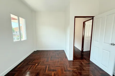 House in Bang Yai, Thailand 3 bedrooms № 155103 - photo 8