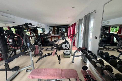 Villa in Phuket, Thailand 3 bedrooms № 155104 - photo 10