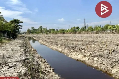 Terrain à Krathum Baen, Thaïlande 15226 m2 № 155100 - photo 1