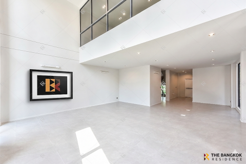 Shophouse in Bangkok, Thailand 536 sq.m. № 189717