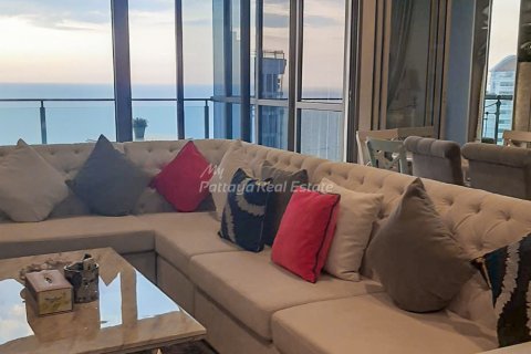 Кондоминиум с 3 спальнями в Банг Ламунге, Таиланд № 152486 - фото 1