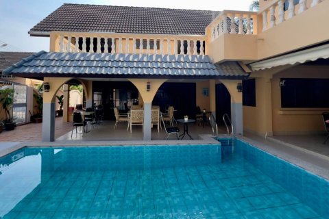 Коммерческая недвижимость в Паттайе, Таиланд  № 152481 - фото 2