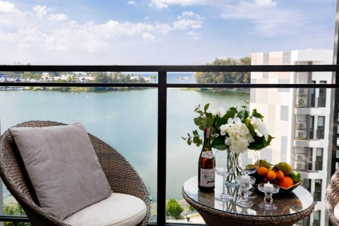 Condo in Bang Tao, Thailand, 1 bedroom  № 135279 - photo 1