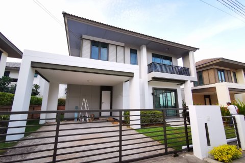 Villa in Phuket, Thailand 3 bedrooms № 135276 - photo 9