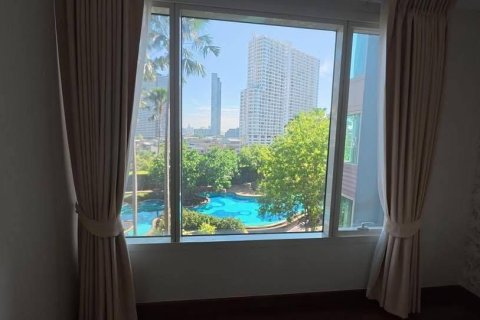 Кондоминиум с 3 спальнями в Кхлонг Сане, Бангкок, Таиланд № 153335 - фото 8