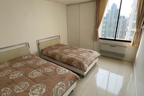 Кондоминиум с 2 спальнями в Ваттхане, Бангкок, Таиланд № 153332 - фото 10