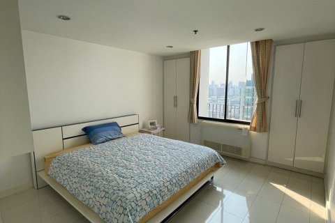 Кондоминиум с 2 спальнями в Ваттхане, Бангкок, Таиланд № 153332 - фото 13