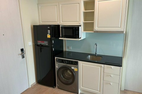 Studio in the Condo in Watthana, Bangkok, Thailand № 158327 - photo 7