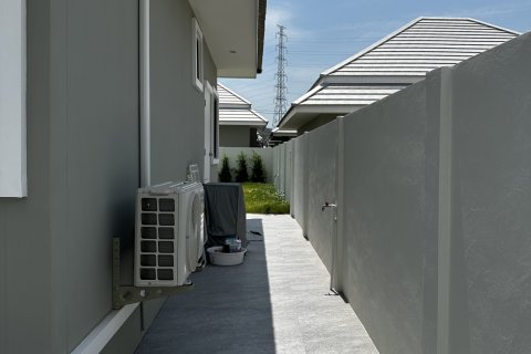 House in Hua Hin, Thailand 3 bedrooms № 158326 - photo 17