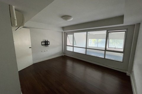 Townhouse in Thung Khru, Bangkok, Thailand 3 bedrooms № 158329 - photo 8