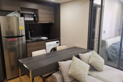 Studio in the Condo in Pathum Wan, Bangkok, Thailand  № 158328 - photo 2