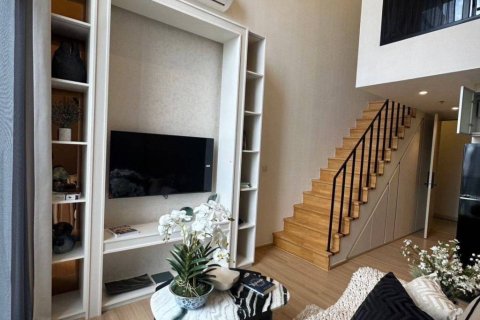 Condo in Bangkok, Thailand, 1 bedroom  № 149566 - photo 7