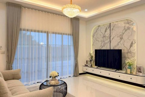 Вилла в Саттахипе, Таиланд с 3 спальнями  № 149563 - фото 4