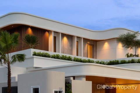 Дом в Паттайе, Таиланд с 4 спальнями  № 135216 - фото 15