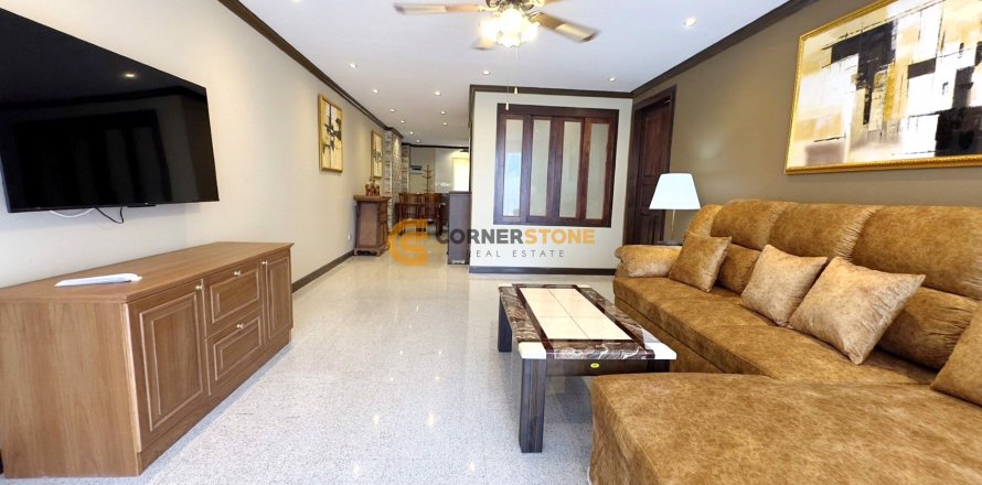 Studio in the Condo on Jomtien Beach, Pattaya, Thailand  № 135211