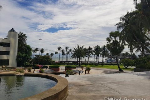 Коммерческая недвижимость в Паттайе, Таиланд 616м2 № 135217 - фото 24