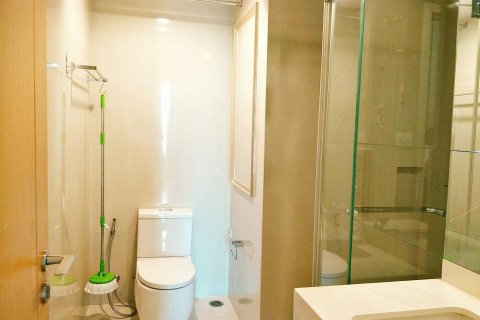 Condo à Watthana, Bangkok, Thaïlande, 3 chambres № 200521 - photo 13
