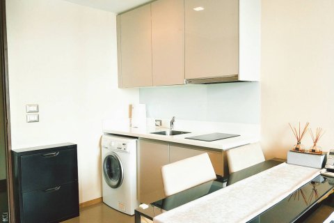 Condo in Watthana, Bangkok, Thailand, 1 bedroom  № 200524 - photo 7