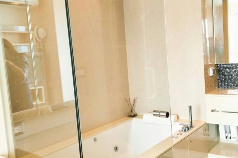 Condo in Watthana, Bangkok, Thailand, 1 bedroom  № 200524 - photo 3