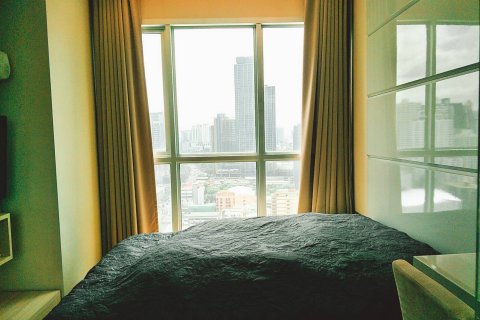 Condo in Watthana, Bangkok, Thailand, 1 bedroom  № 200524 - photo 4